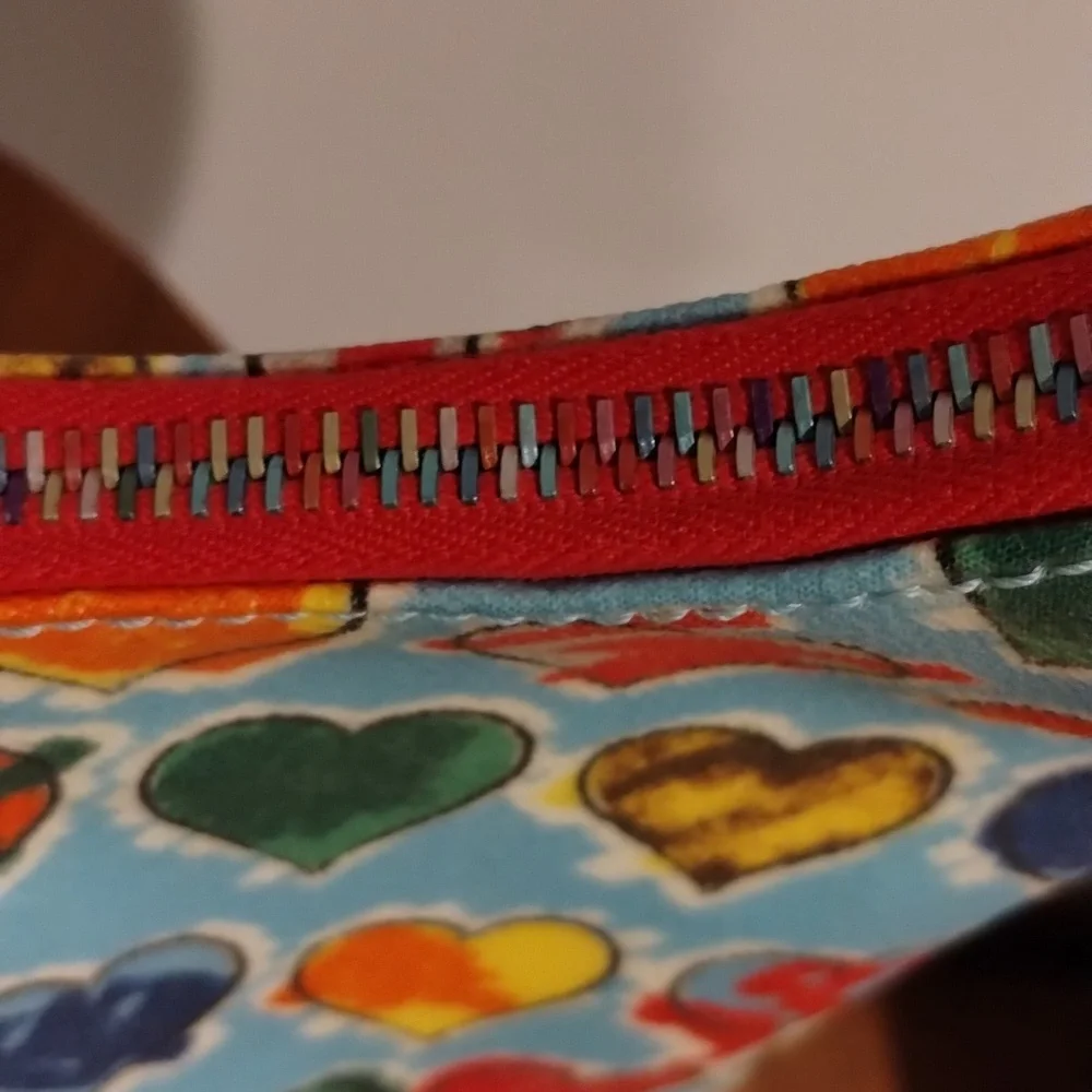 Dooney & Bourke Heart Hobo Vintage Coated Canvas Multi Color Bag And Zipper GUC - Picture 14 of 16